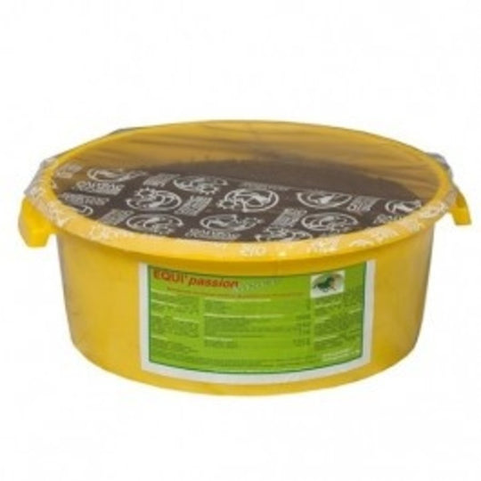 Blockemel Equi`Passion | Paarden mineralen emmer met Knoflook | Paarden mineralen | 15KG